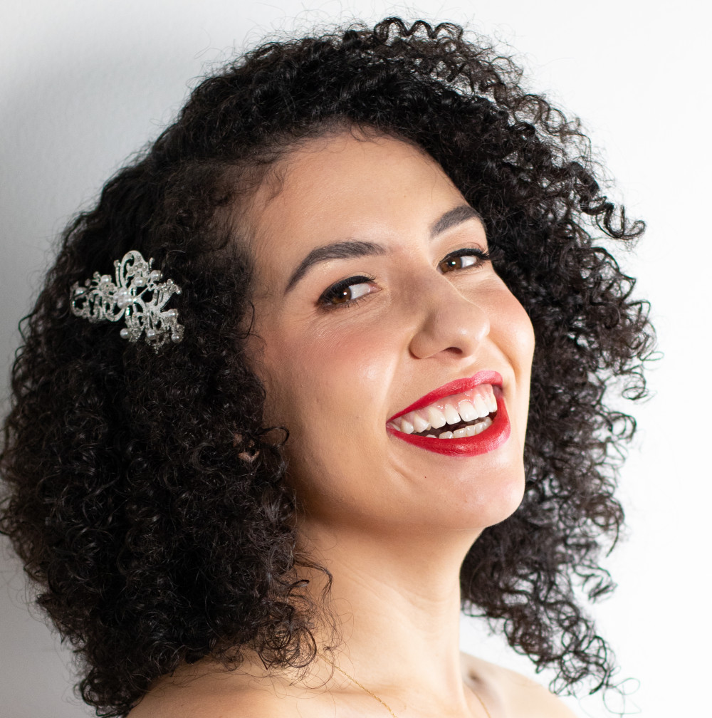 Wedding Styles and Tips for Brides with Naturally Curly Hair